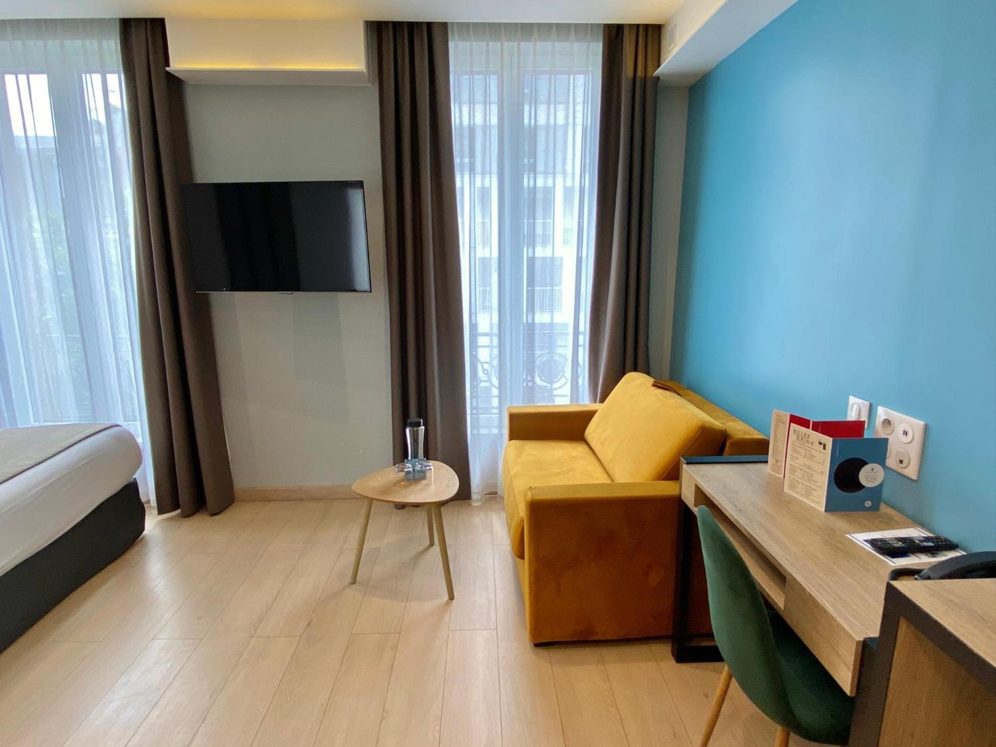Grand Hotel Clichy Paris Экстерьер фото